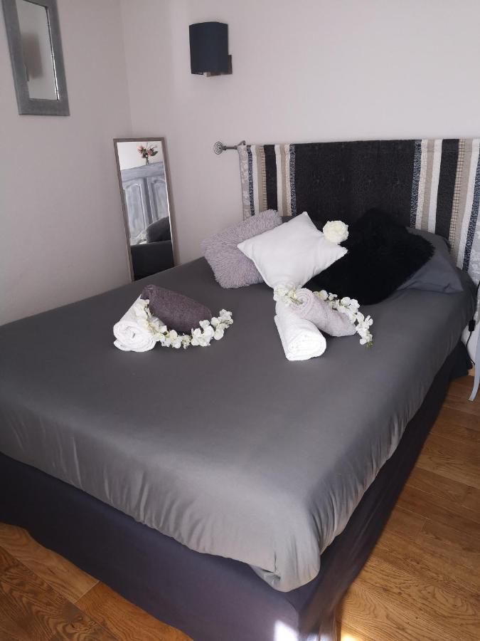 Auberge De L Helvie Chez Coco & Ricou Valvigneres Eksteriør bilde