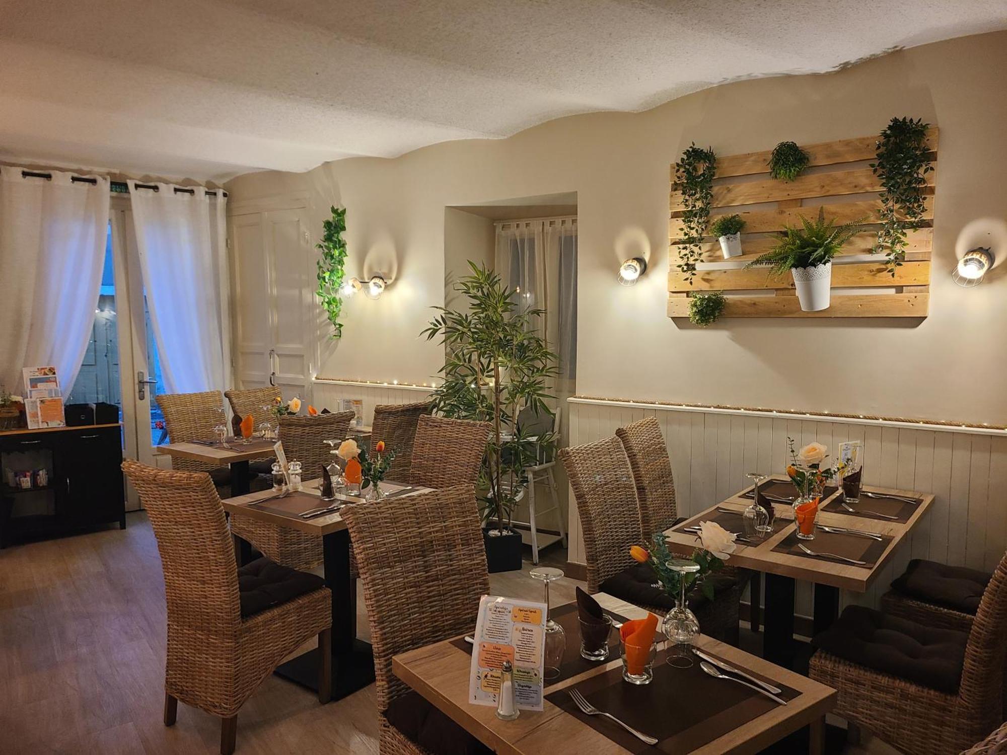 Auberge De L Helvie Chez Coco & Ricou Valvigneres Eksteriør bilde