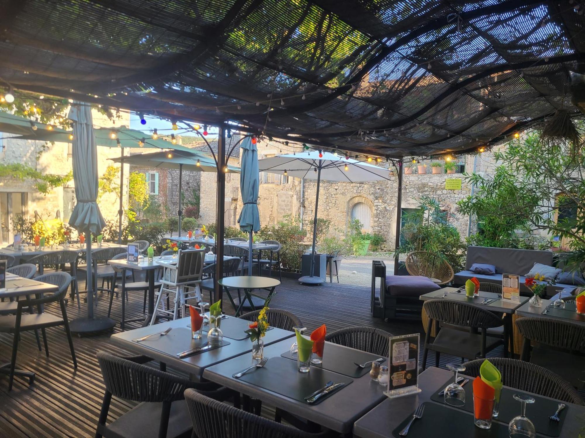 Auberge De L Helvie Chez Coco & Ricou Valvigneres Eksteriør bilde